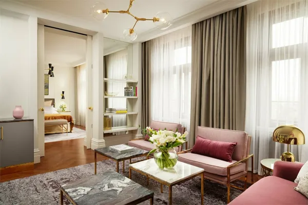 Авторский люкс — спальня, Corinthia St Petersburg